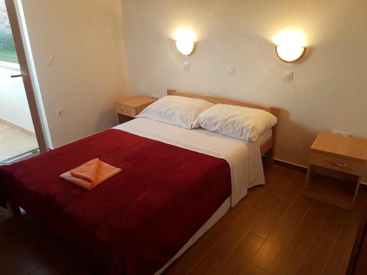 Apartments Zova Медулин Екстер'єр фото